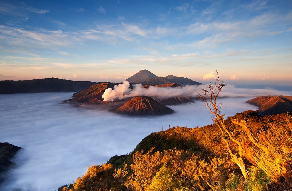 INDONEZIJA: JAVA IR BALIS